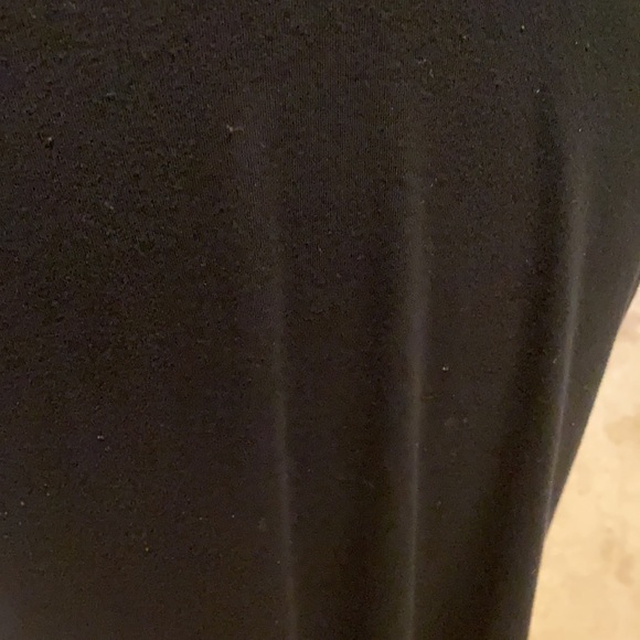 A Thyme Maternity black tank top in medium - Picture 2 of 4